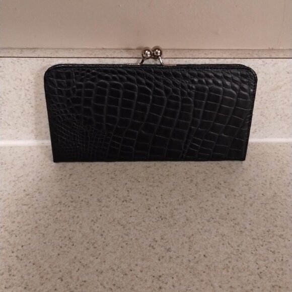 BRAND NEW BLACK SNAKE WALLET WITH SILVER SNAP CLOSURE - Picture 3 of 6